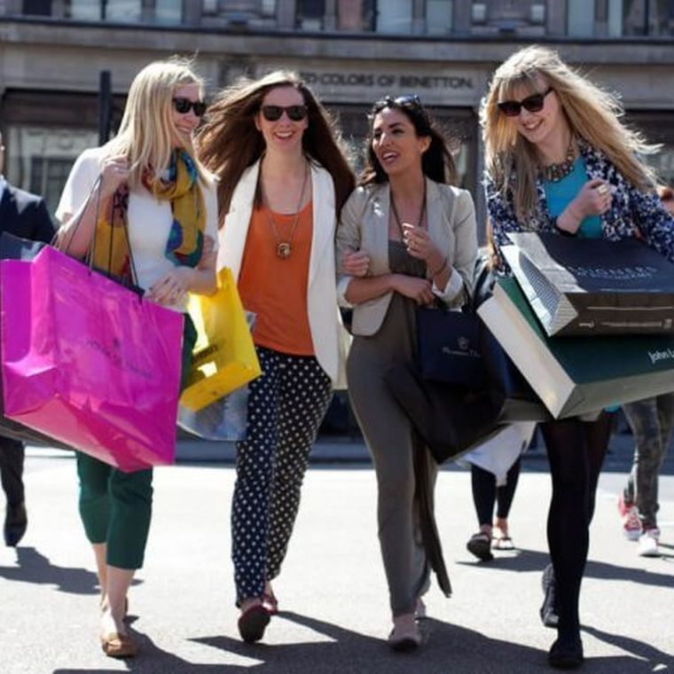 Otra Vuelta nos ofrece descuentos en varias prendas de Zara, H&M y GAP Foto: West End