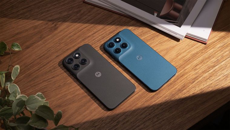 Los nuevos moto g77 y moto g67 de Motorola llegan con un diseño sofisticado para la gama media.