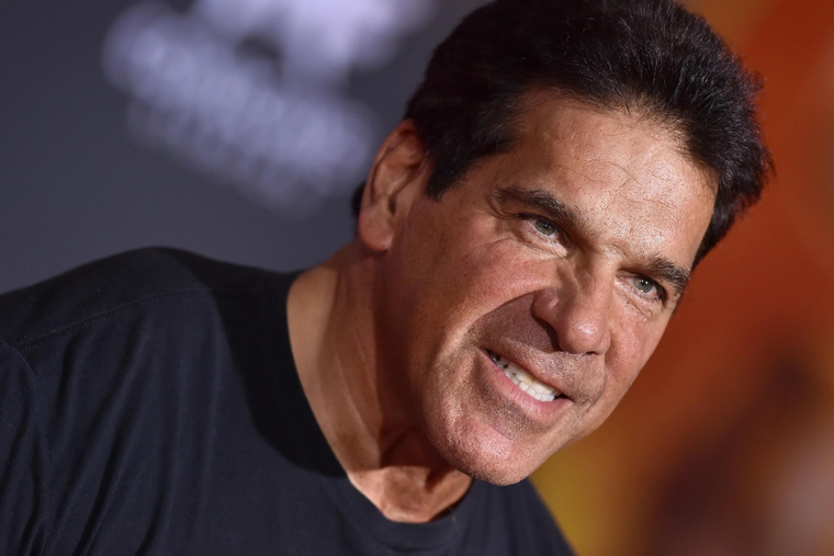 LOU FERRIGNO GANÓ GRAN POPULARIDAD EN LA DÉCADA DEL 70 Y 80. EL ACTOR ERA IDEAL PARA PONERSE EN LA PIEL DE HULK.