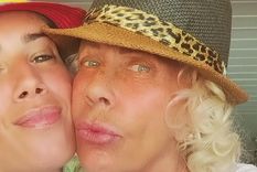 Malena Mendizábal junto a su madre, la actriz María Valenzuela.