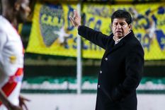 El técnico de Always Ready estalló contra el arbitraje que favoreció a Boca. El técnico de Always Ready estalló contra el arbitraje que favoreció a Boca.