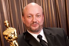 campanella calienta la llegada de su pelicula por twitter