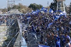 la importante decision de godoy cruz que sus hinchas celebran la importante decision de godoy cruz que sus hinchas celebran