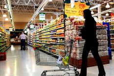 algunos productos de los precios cuidados tienen subas del 35%