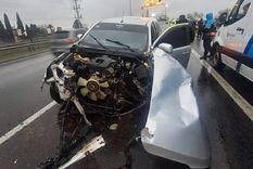 Personal del SAME asistió a los heridos y advirtió sobre la presencia de los paquetes sospechosos. Foto: NA Personal del SAME asistió a los heridos y advirtió sobre la presencia de los paquetes sospechosos. Foto: NA