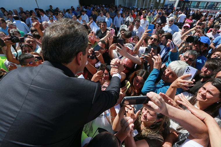 Massa fue a Córdoba a seducir al votante de Schiaretti Foto: Télam