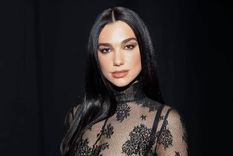 Dua Lipa sorprendió a todos con su nuevo look para la película de Barbie. Foto: Instagram/Dua Lipa