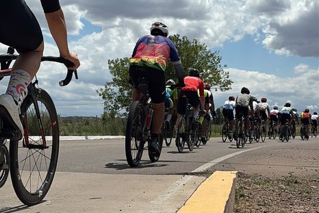 El robo se produjo en plena competencia que reúne a ciclistas de todo el país en Luján de Cuyo y Maipú. El robo se produjo en plena competencia que reúne a ciclistas de todo el país en Luján de Cuyo y Maipú.