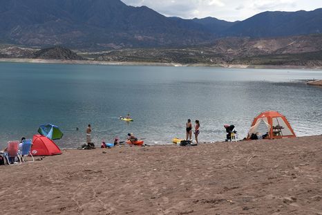 La playa de Bahía Príncipe ya se encuentra habilitada en Potrerillos. La playa de Bahía Príncipe ya se encuentra habilitada en Potrerillos.