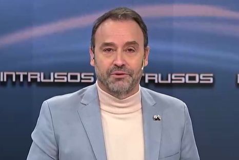 El conductor se encuentra angustiado. El conductor se encuentra angustiado.