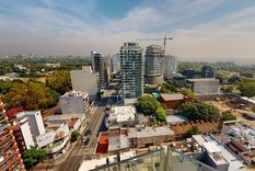 Antes que nada, pedí la escritura del terreno y un informe de dominio e inhibición.