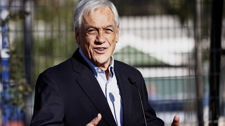 Piñera volvió a aparecer en escena. Foto: Dpa.