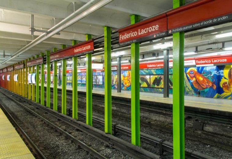 El jefe de Gobierno porteño aseguró tener vocación de diálogo, pero criticó la medida escalonada que tendrá lugar en todas las líneas durante la jornada.