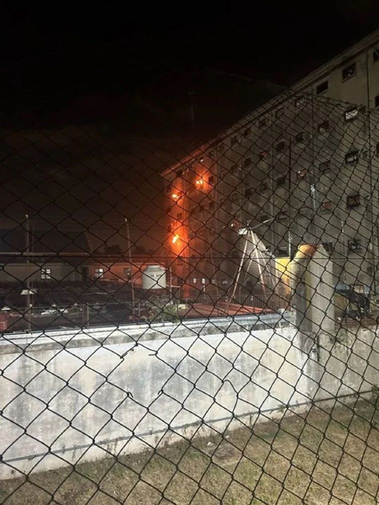 Un motín en el penal de Devoto por una medida de Patricia Bullrich generó temor en los vecinos Foto: NA