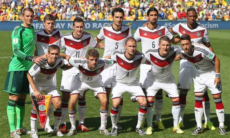 Özil fue titular en aquella Selección campeona del Mundo