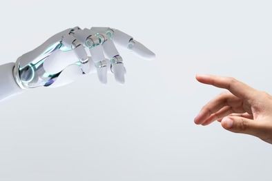 MDZol | El futuro del trabajo no augura una lucha entre humanos y máquinas, sino una sinergia enriquecedora. Foto: Freepik