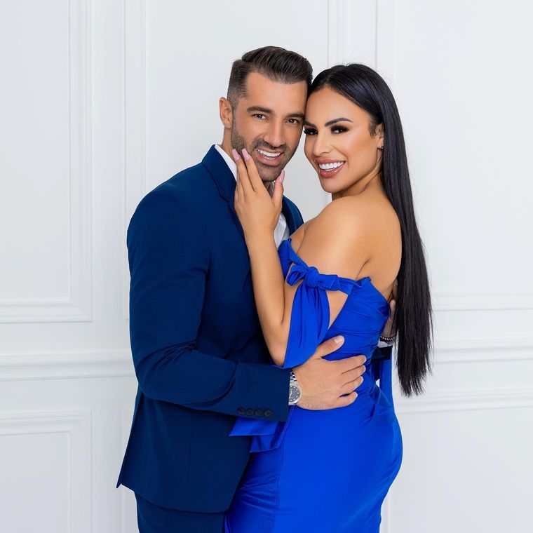 Toni Costa y su pareja Evelyn Beltrán Foto: Instagram