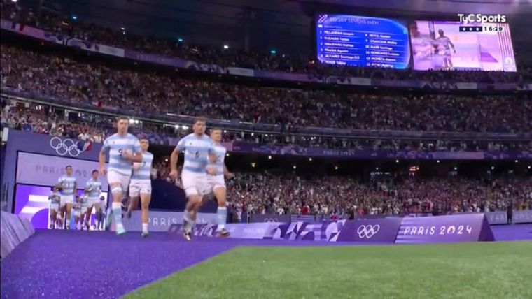 El elenco argentino se ve las caras con los locales. Foto: Captura