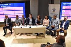 El PJ de Mendoza presentó un proyecto de ley para declarar la emergencia en la vitivinicultura. Cuál será la línea que impulsarán los intendentes.