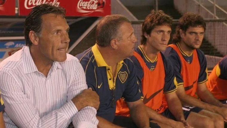 Miguel Ángel Russo junto a su exayudante, Hugo Gottardi, durante su primer ciclo en Boca.
