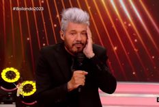 Marcelo Tinelli y un palito contra Fátima Florez Foto: Captura de video América TV.