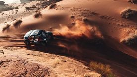 El piloto de Toyota logró su primer gran golpe en el Dakar. El piloto de Toyota logró su primer gran golpe en el Dakar.