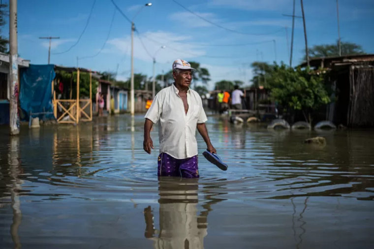 El fenómeno de El Niño causó inundaciones en el norte de Perú en el pasado. Foto: ERNESTO BENAVIDES / GETTY