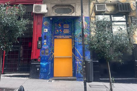 En Retiro, el Espacio Cultural Bitcoin (ECB) junto al Centro de Inteligencia Artificial (IA) celebran la renovación de su fachada, En Retiro, el Espacio Cultural Bitcoin (ECB) junto al Centro de Inteligencia Artificial (IA) celebran la renovación de su fachada,