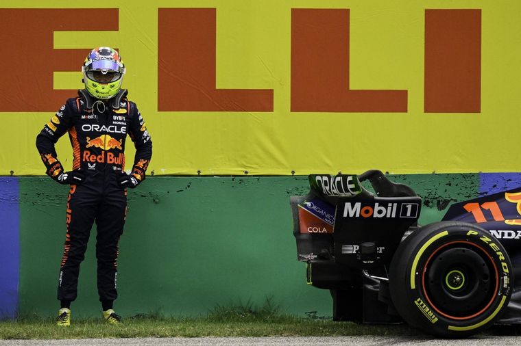 Checo Pérez sumó un nuevo traspié en la Fórmula 1 Foto: EFE