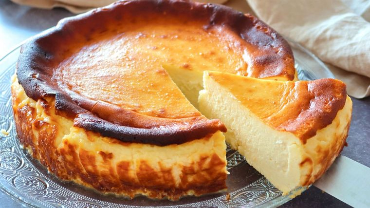 Admira la suavidad y cremosidad de esta tarta de queso sabrosa ¡la amamos!