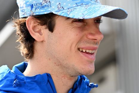 Colapinto disfruta su regreso al país. Colapinto disfruta su regreso al país.