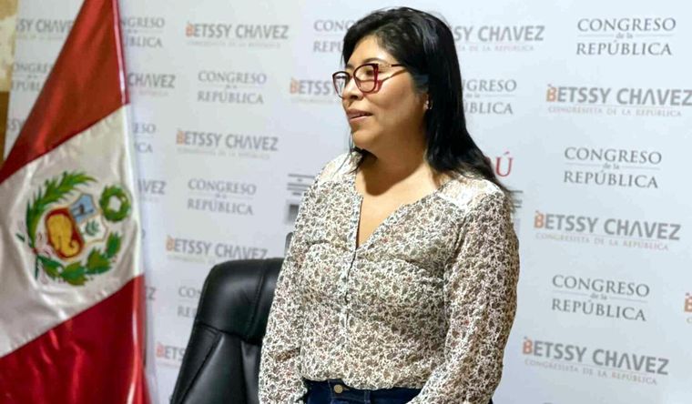 Bettsy Chávez, centro de la polémica entre Perú y México. Foto @bettsychavez Bettsy Chávez, centro de la polémica entre Perú y México. Foto @bettsychavez