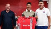 Enzo Pérez firmó su contrato y fue presentado oficialmente como nuevo refuerzo de Argentinos Juniors. Enzo Pérez firmó su contrato y fue presentado oficialmente como nuevo refuerzo de Argentinos Juniors.