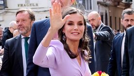Letizia Ortiz propone tres vestidos que son un acierto para cualquier evento primaveral Foto: Vogue México