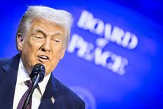 Trump asegura que habrá un cambio de régimen en Cuba.