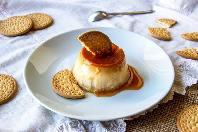 Admira este flan delicioso de galletas María para preparar en sencillos pasos.
