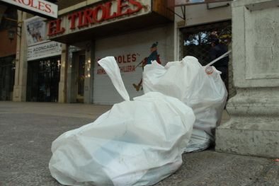 MDZol | La huelga complicó la recolección de residuos. Foto: Marcelo Ruiz / MDZ