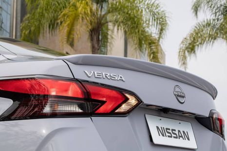 El modelo de Nissan está disponible en México con una gama de cuatro niveles de equipamiento.