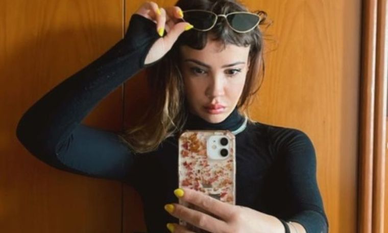 Celeste Cid confirmó su noviazgo con Abril Sosa La actriz y el baterista de Catupecu Machu se dedicaron románticos posteos en Instragram Foto: @mcelestia