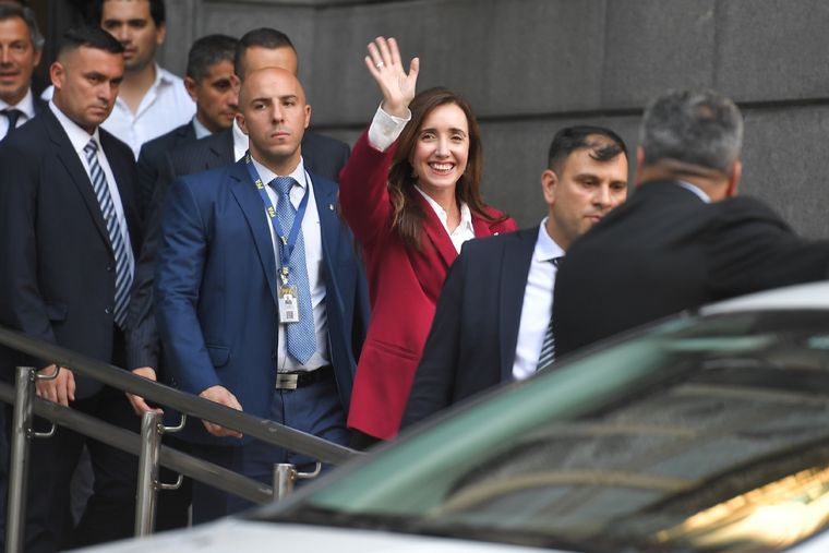 Este martes, Victoria Villarruel encabezó un encuentro con el bloque de senadores de la Unión Cívica Radical (UCR Foto: Télam