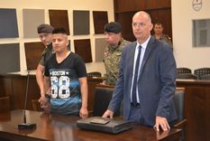 Vladimir Cayo (izquierda, junto a su abogado) confesó ser el autor del crimen de la Galería Tonsa. Foto: Ministerio Público Fiscal