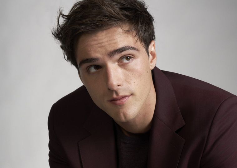 Foto: https://luxus-plus.com/jacob-elordi-devient-le-nouveau-visage-de-boss-parfums-et-eyewear/