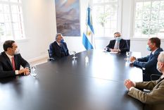 rodolfo suarez se reunio con alberto fernandez y es inminente el anuncio de nuevas restricciones