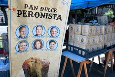 cuanto cuesta el pan dulce peronista con imagenes de peron, alberto y cristina fernandez de kirchner
