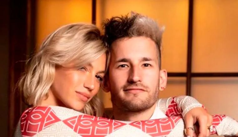 Ricky Montaner y Stefi Roitman.