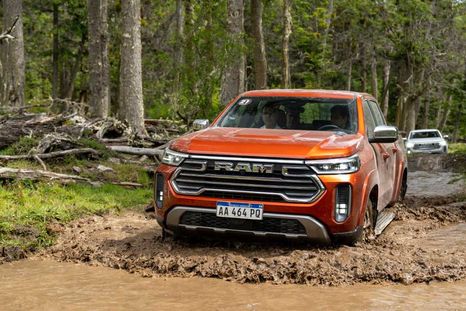 RAM Dakota RAM Dakota