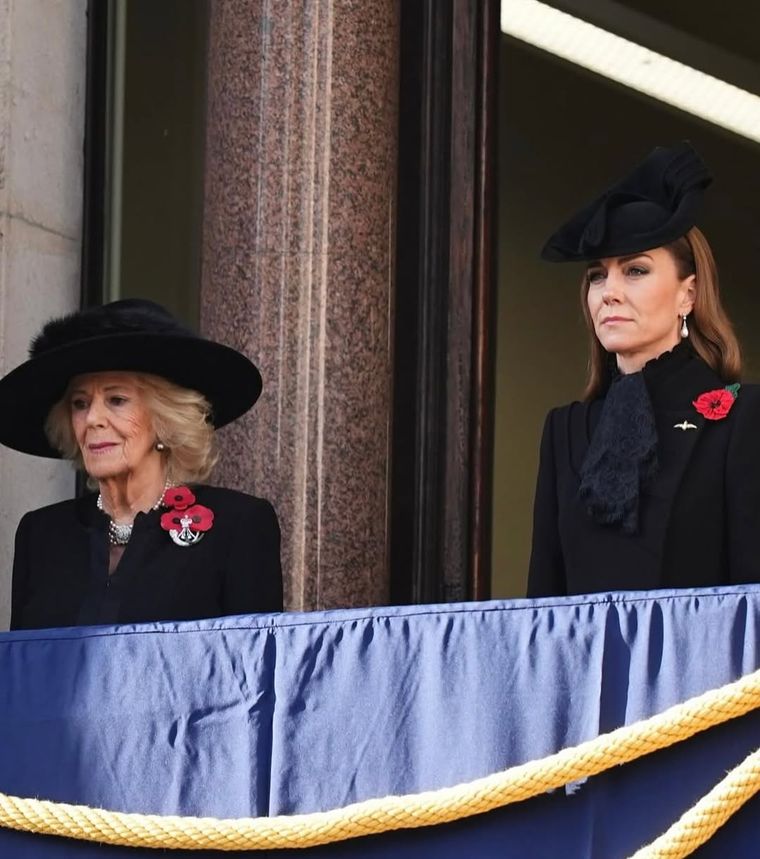 La coincidencia de estilo reflejó unidad y coherencia dentro de la familia real británica.