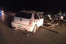 Dos personas murieron en un choque frontal entre un Volkswagen Gol y un Peugeot 307 en la Ruta 7 Foto: NA Dos personas murieron en un choque frontal entre un Volkswagen Gol y un Peugeot 307 en la Ruta 7 Foto: NA
