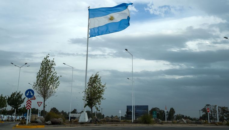 Qué se celebra en Argentina este lunes 17 de junio. Foto: Santiago Tagua/MDZ