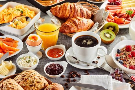 Los alimentos que debes consumir en el desayuno (Shutterstock).